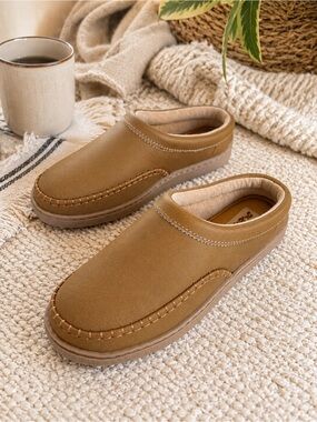 MySlippers Tan Leather All Season Slip-On Mule Slippers Indoor Outdoor Sz 8 NWOT
